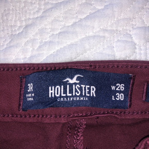 NWT Hollister Jeans - Picture 4 of 7
